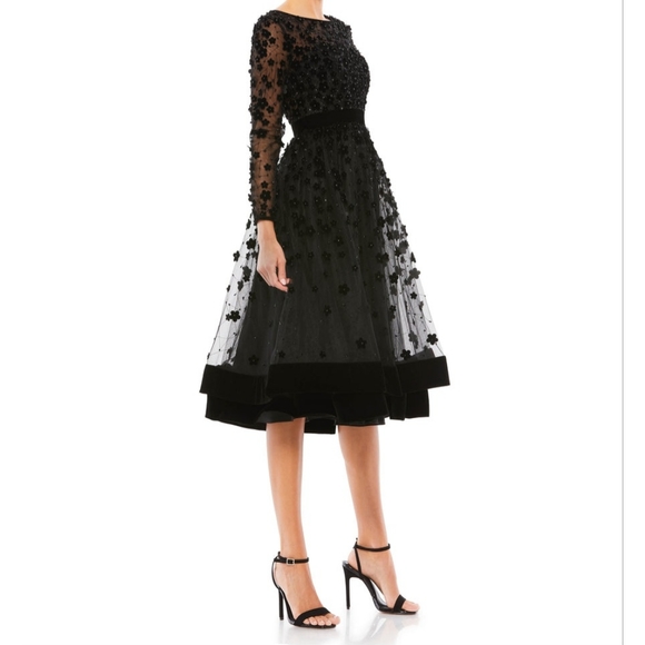 Mac Duggal Embellished Illusion High Neck Long Sleeve Fit & Flare In Burg Size 4 - Picture 3 of 14